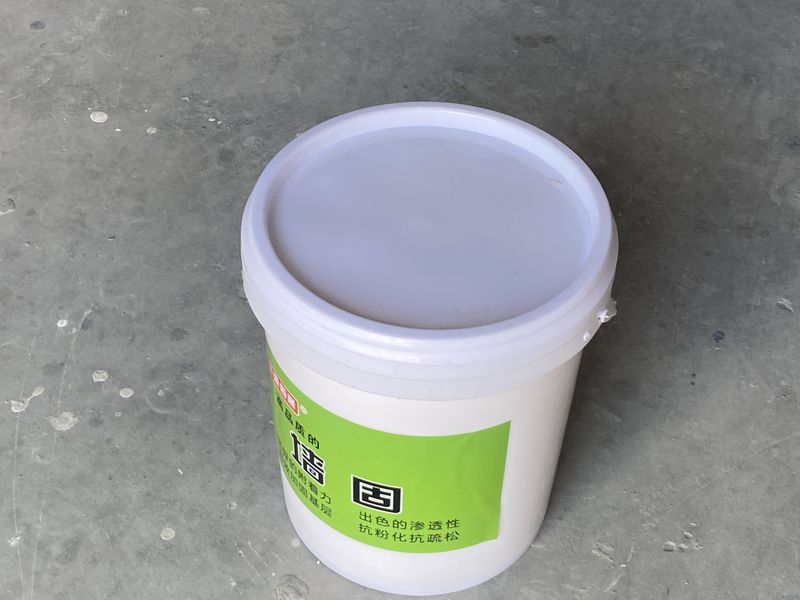  高品質墻固 